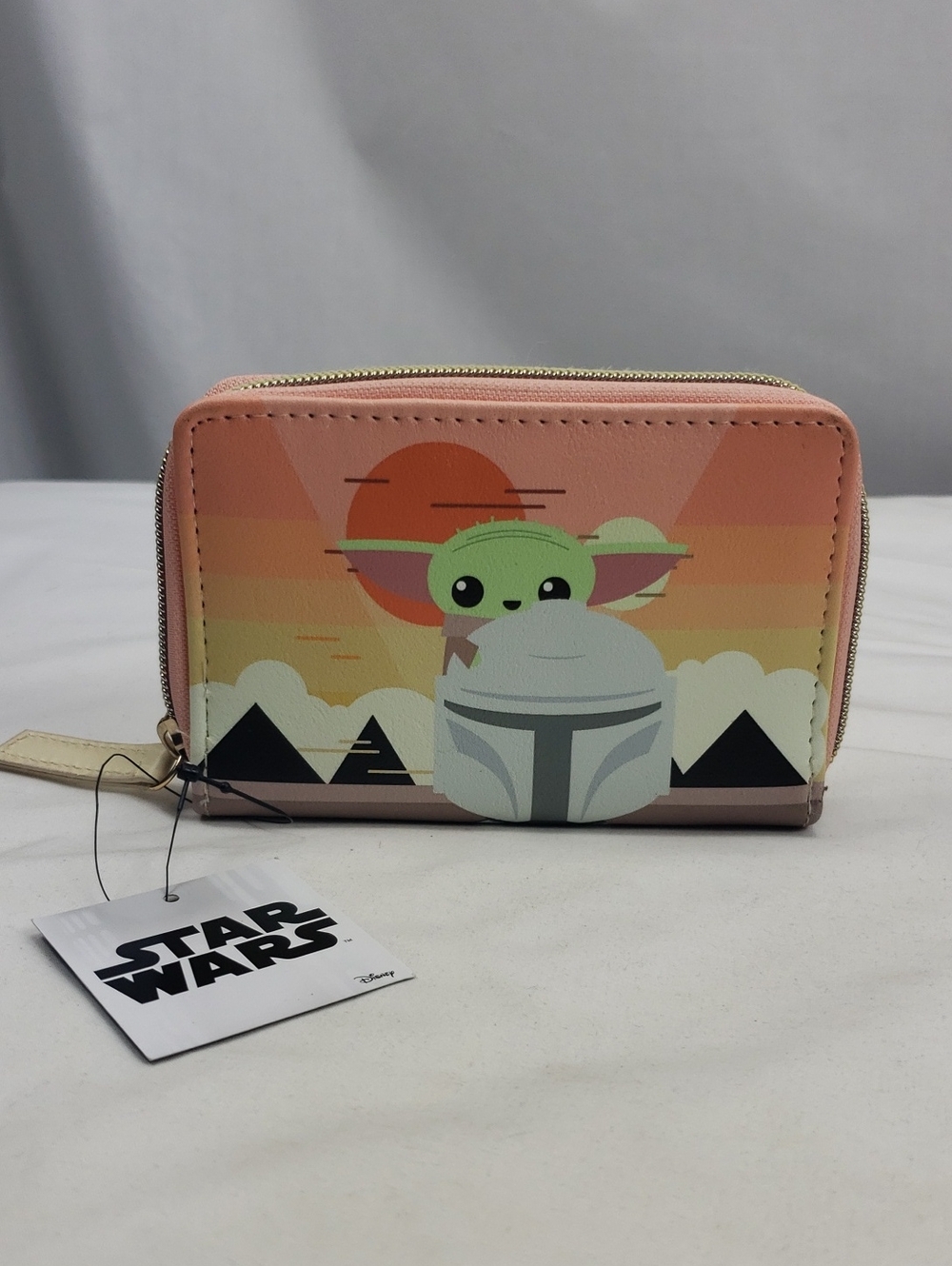Dani by Danielle Nicole X Star Wars Mandalorian Baby Yoda Wallet NWT
